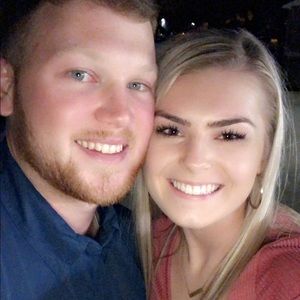 Meet your Posher, Ashton